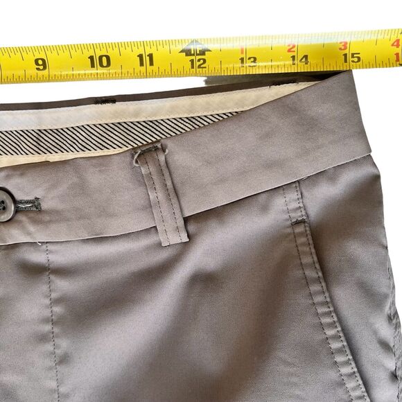 Snake Eyes Dry-18 Golf Pants Men's 30x32 Taupe Tan Flat Front Chinos Activewear - Picture 10 of 10